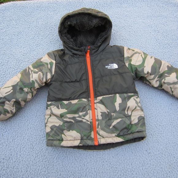 The North Face Jacket Hooded Kids 12 month? Puffer Fur lined Converitible Camo